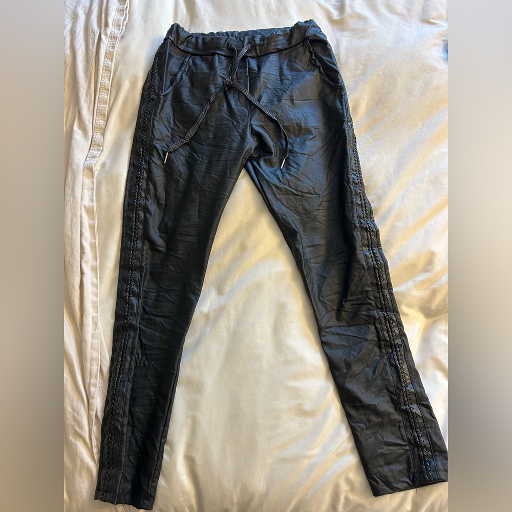 Venti 6 faux leather pants Worn once